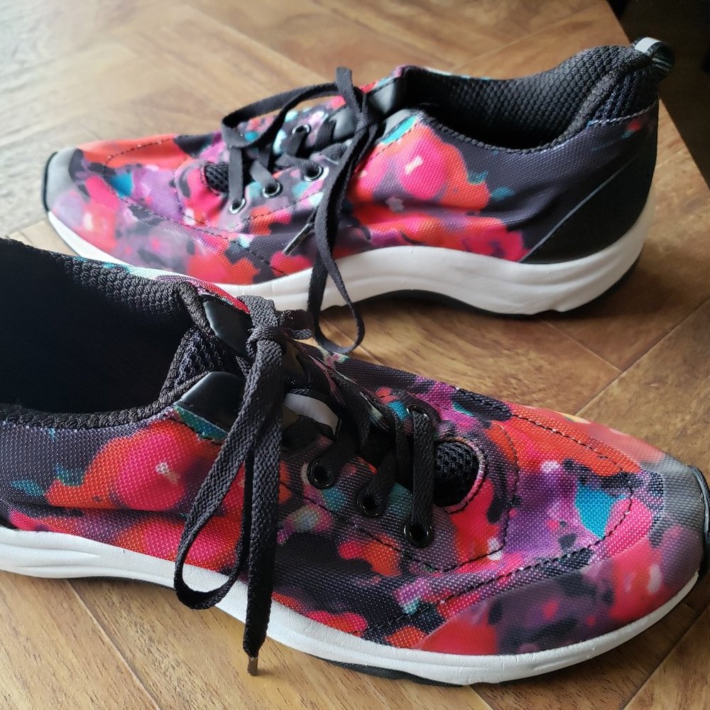 Vionic Tourney Walker Black Multi Sneakers 7